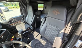 2025 INTERNATIONAL HX520 SN493988 full