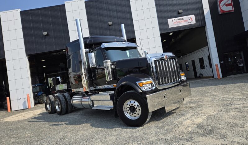 2025 INTERNATIONAL HX520 SN493988