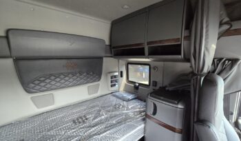 2025 INTERNATIONAL HX520 SN493988 full