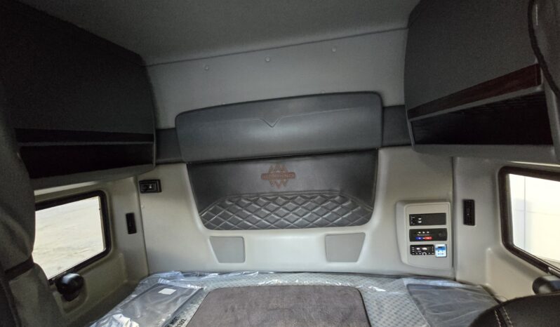 2025 INTERNATIONAL HX520 SN517643 full