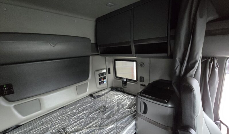 2025 INTERNATIONAL LT625 full