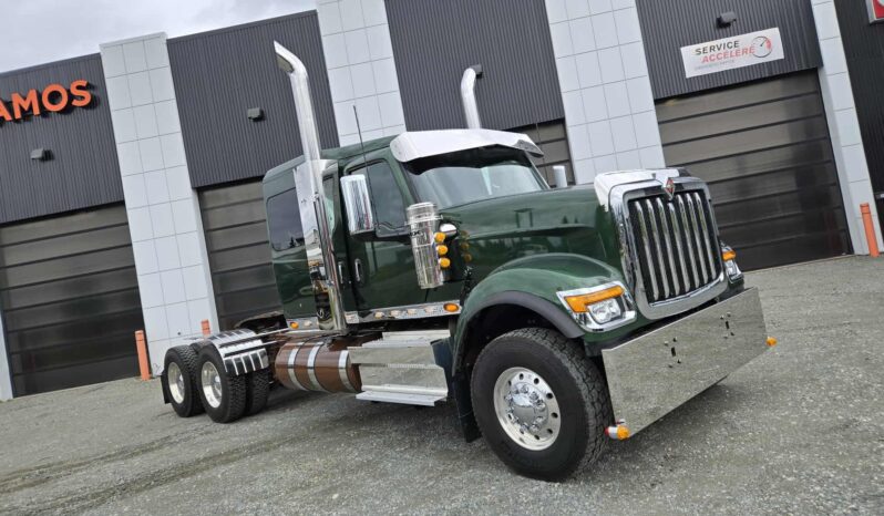 2025 INTERNATIONAL HX520 6X4 SN282824
