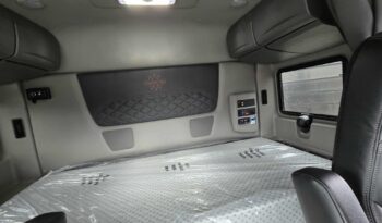 2025 INTERNATIONAL HX520 6X4 SN282824 full