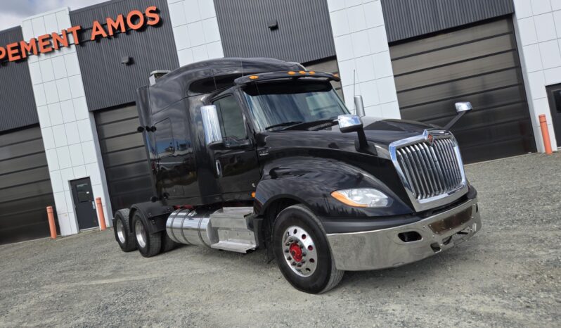 2020 INTERNATIONAL LT625 6X4 LN823648